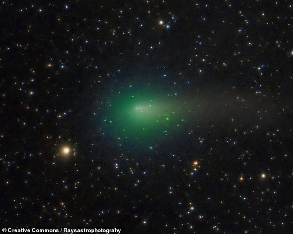 Комета Атлас окутана солнечным ветром, как вуалью: новые наблюдения спутника Solar Orbiter