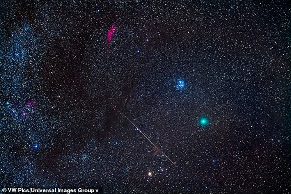 Как зарождалась жизнь в Солнечной системе: в хвосте необычной зеленой кометы нашли органические вещества.Вокруг Света. Украина