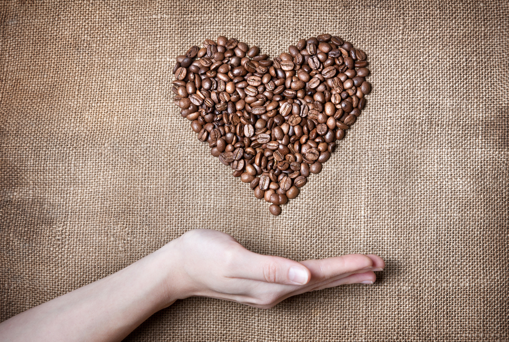 Ежедневная чашка кофе снижает риск смерти от всех причин на 12 процентов.Вокруг Света. Украина