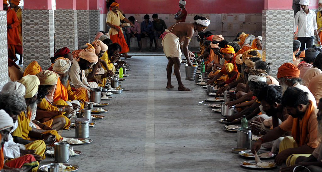 Божественная еда, или чем угощают путников в древних храмах Индии: рецепты