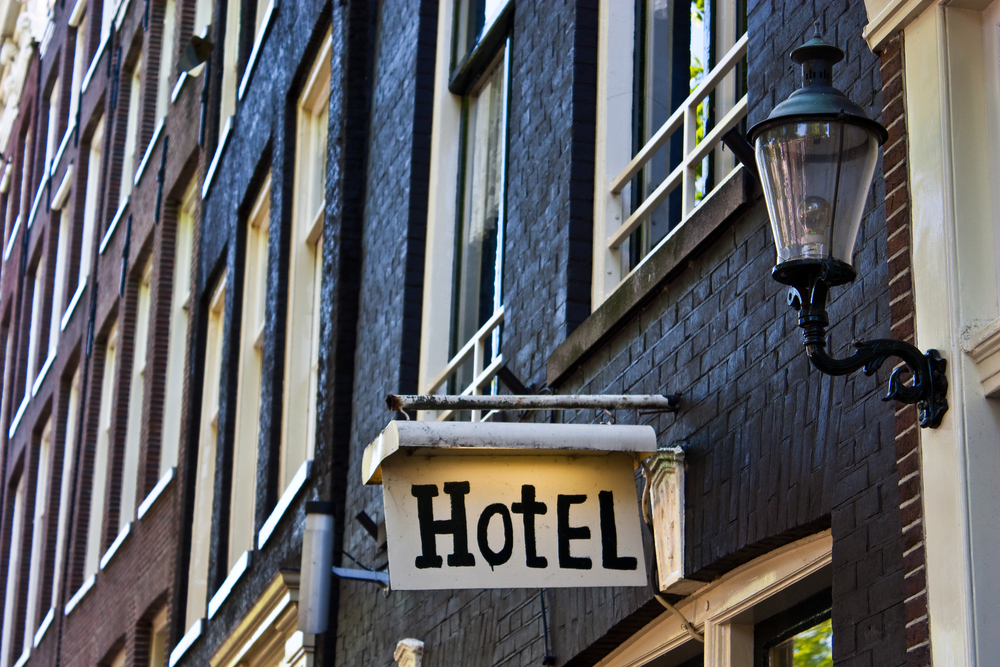 Амстердам запретил новые отели ради местных жителей.Вокруг Света. Украина
