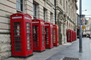 В Великобритании решили сохранить тысячи телефонных будок