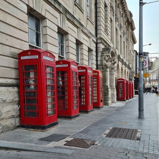 В Великобритании решили сохранить тысячи телефонных будок.Вокруг Света. Украина