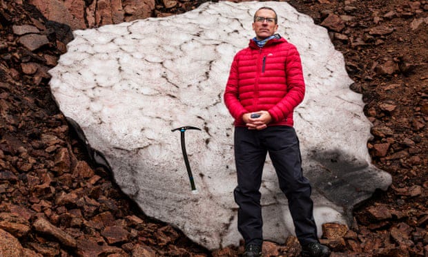 В горах Шотландии растаял самый стойкий снежник
