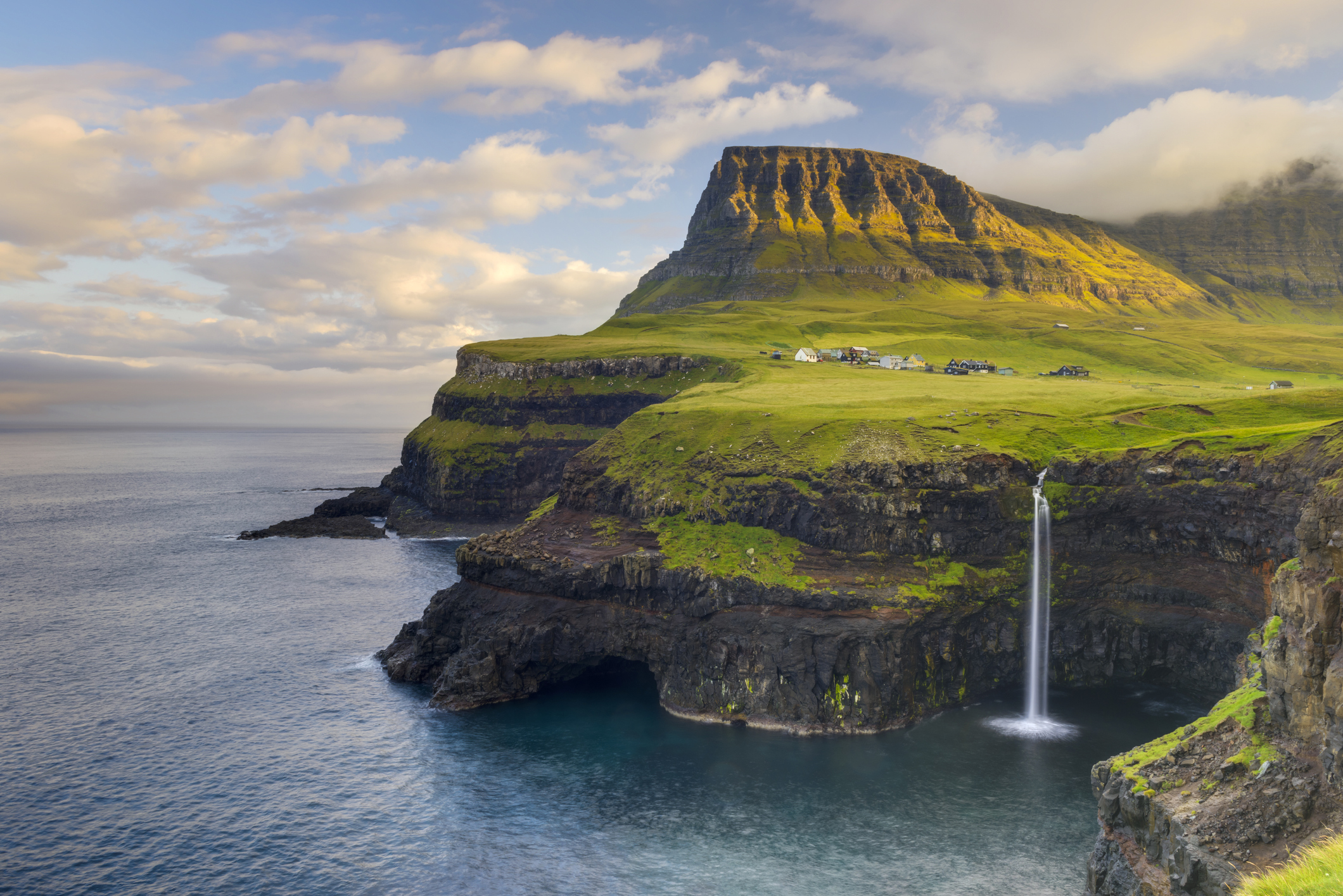 Фарерские острова были заселены раньше, чем считалось. И вовсе не викингами.Вокруг Света. Украина